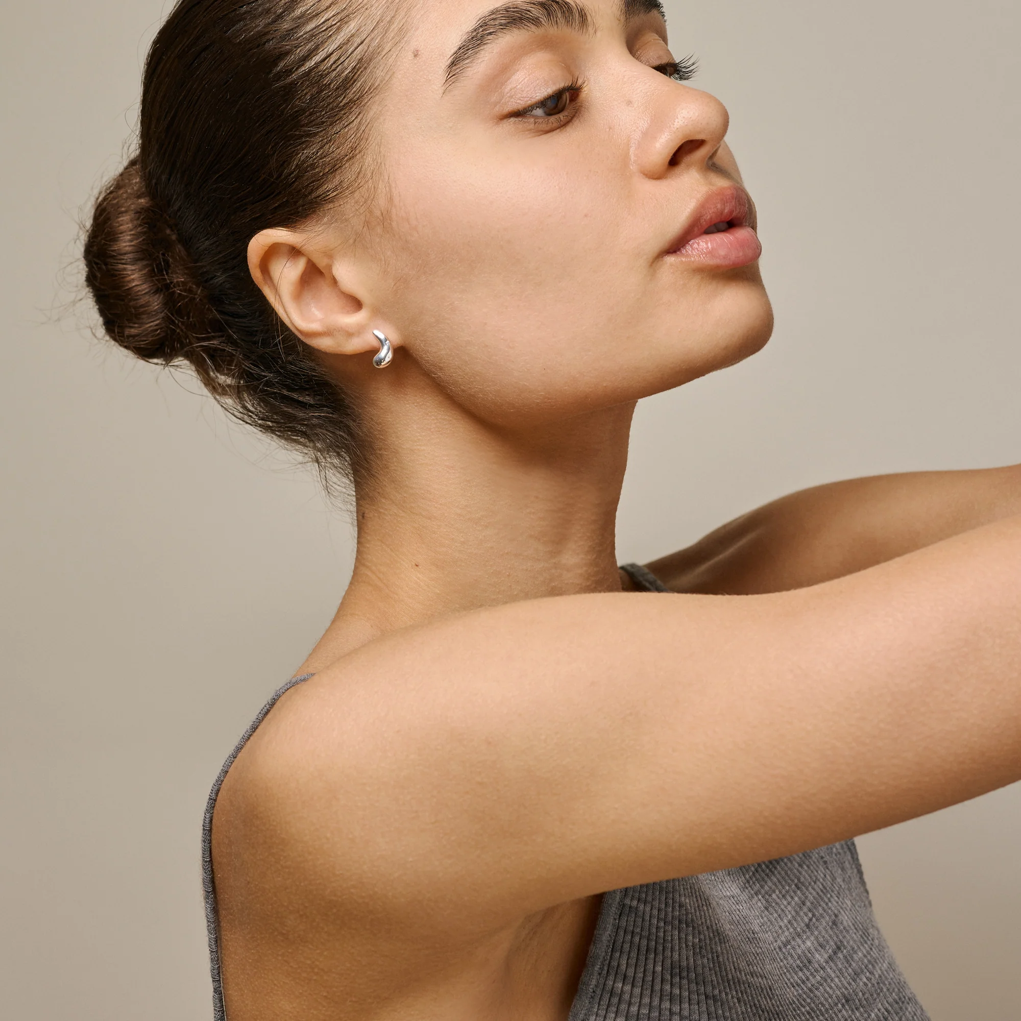 Studs, Nima - Image 2